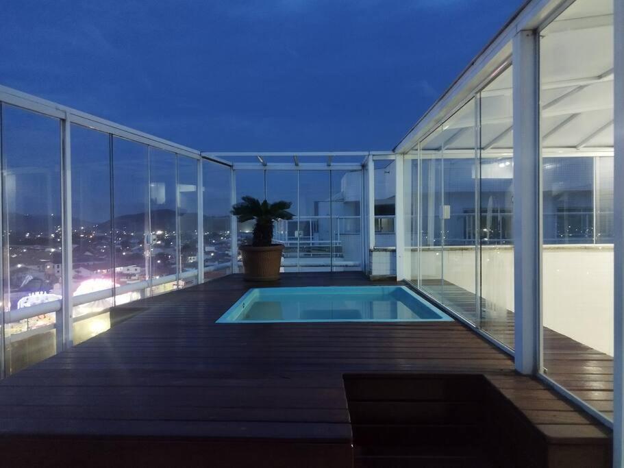 Excelente Cobertura Duplex Apartment กาโบฟรีโอ ภายนอก รูปภาพ